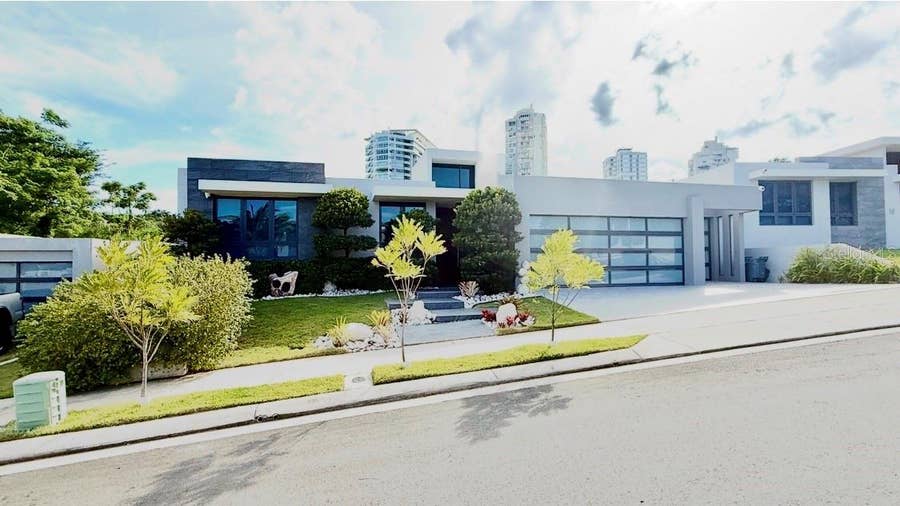 Property photo for 102 La Casona ARRANDA, Guaynabo, PR