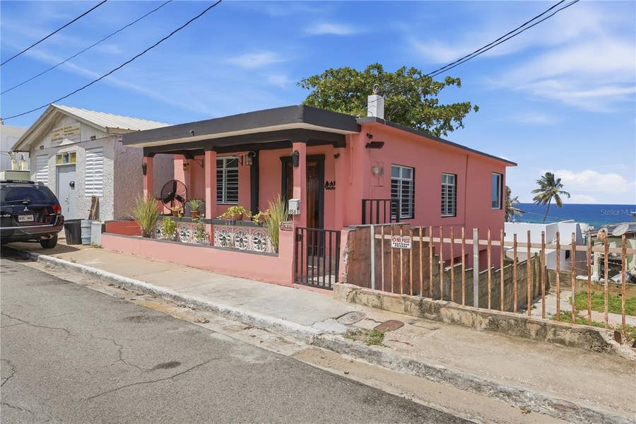 Property photo for 958 CALLE LEDESMA, Arecibo, PR