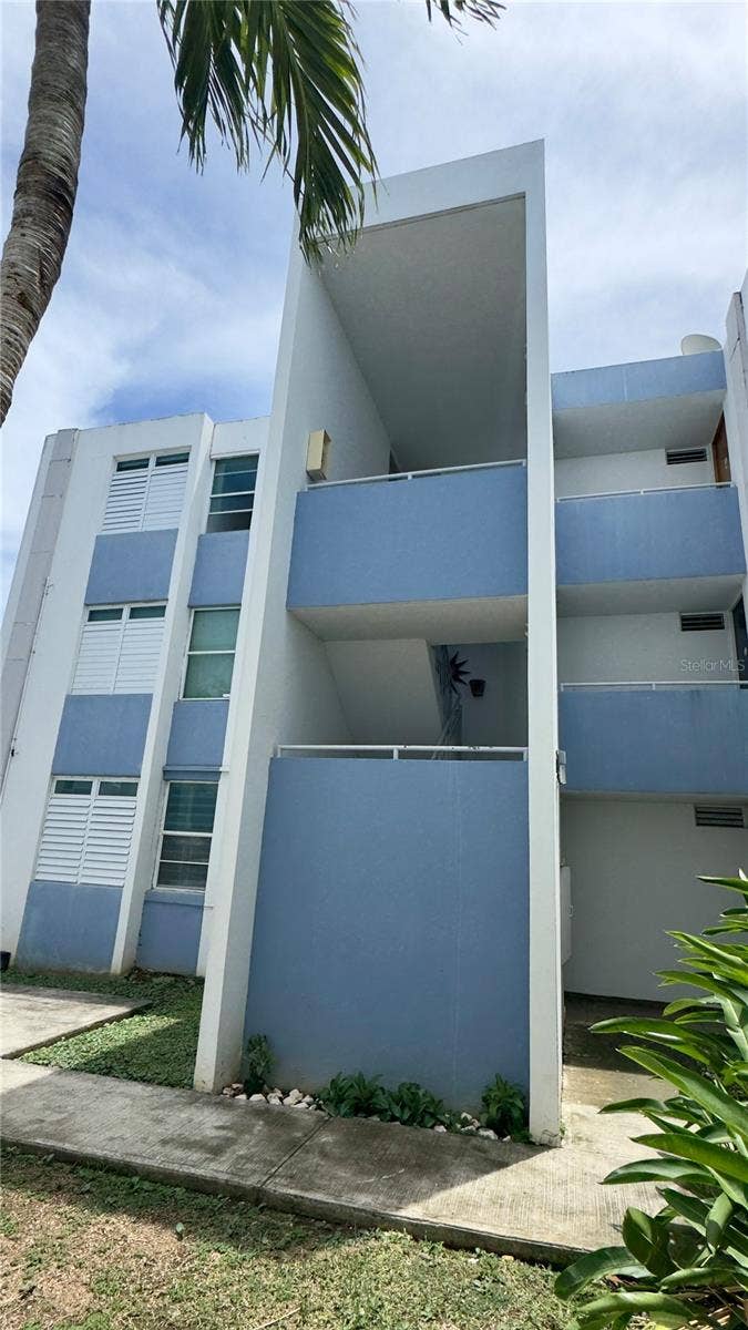 Property photo for 2 COND. GARDEN VIEW, #4-42, Carolina, PR