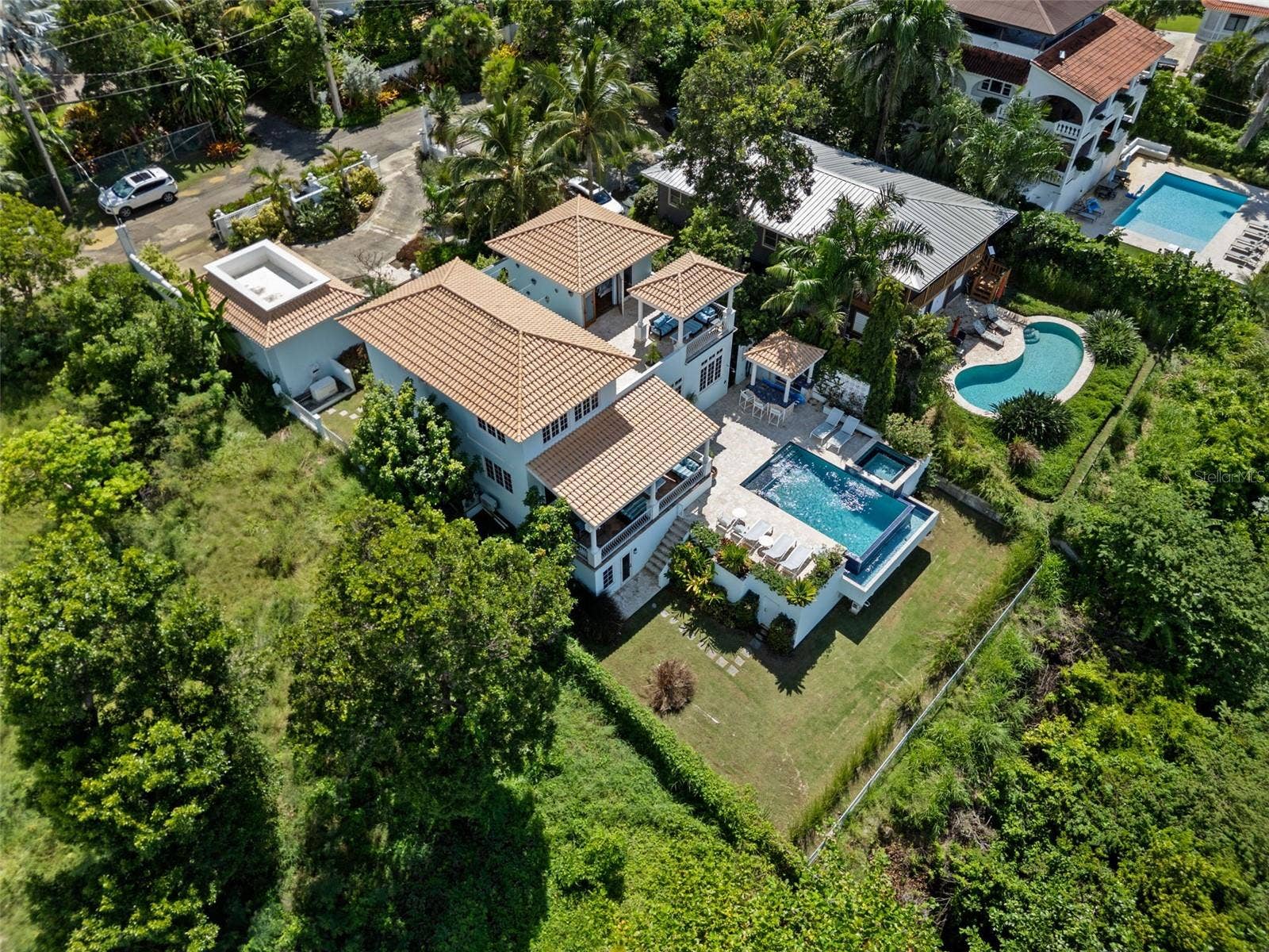 1 COLINA LINDA- "TRANQUILO", Rincon, PR 00677