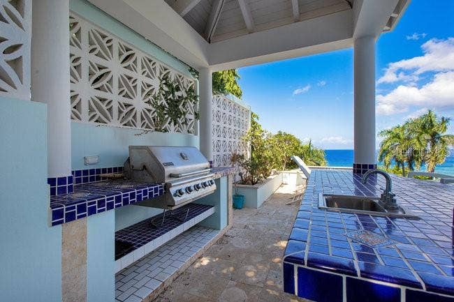 1 COLINA LINDA- "TRANQUILO", Rincon, PR 00677