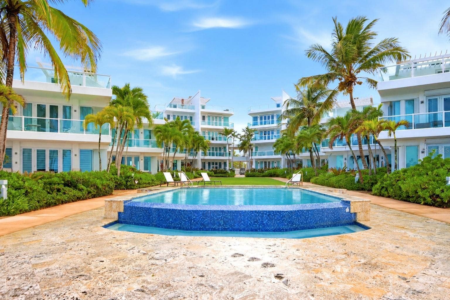 19 PASEO BALANDRA, BALANDRAS DE ARRECIFE, #3, Vega Alta, PR 00692 19 PASEO BALANDRA, BALANDRAS DE ARRECIFE, #3, Vega Alta, PR 00692