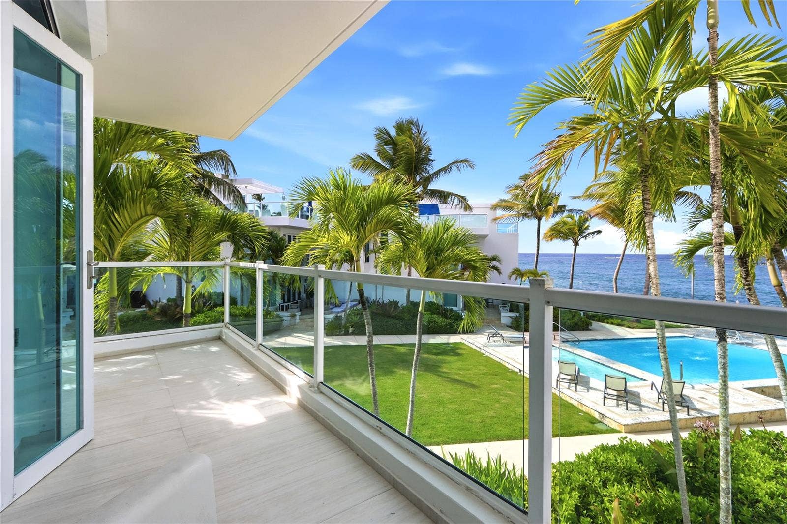 19 PASEO BALANDRA, BALANDRAS DE ARRECIFE, #3, Vega Alta, PR 00692 19 PASEO BALANDRA, BALANDRAS DE ARRECIFE, #3, Vega Alta, PR 00692