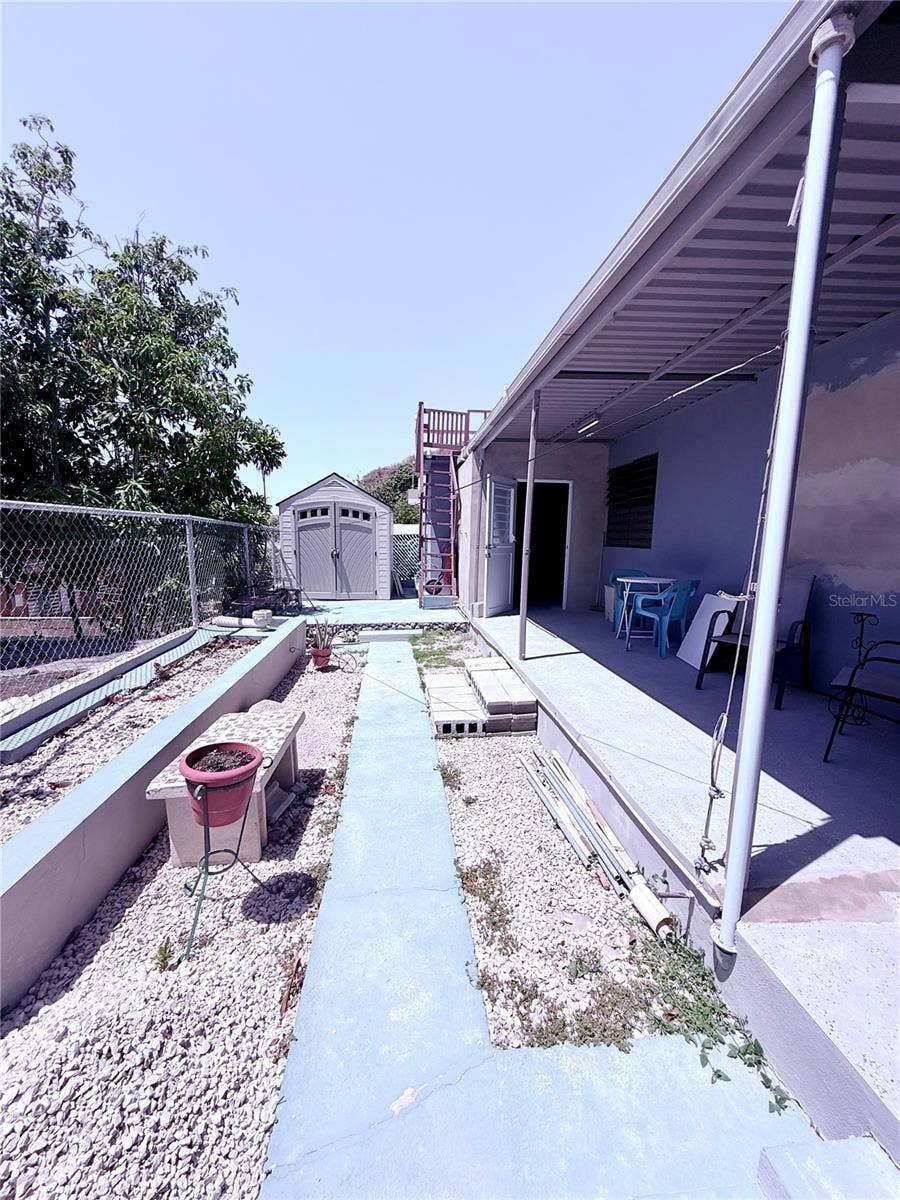 Backyard/covered sitting area
