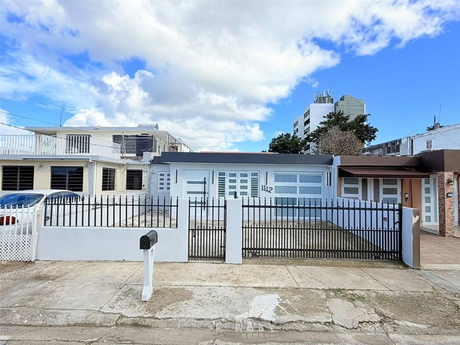 Property photo for 5 URB. JOSÉ SEVERO QUIÑONES, Carolina, PR