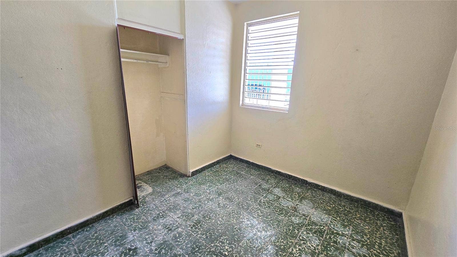3 St. MAGNOLIA GARDENS, #5-B, Bayamon, PR 00956