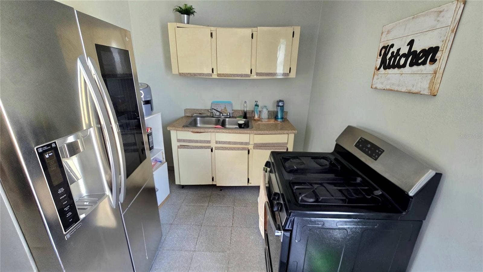 3 St. MAGNOLIA GARDENS, #5-B, Bayamon, PR 00956