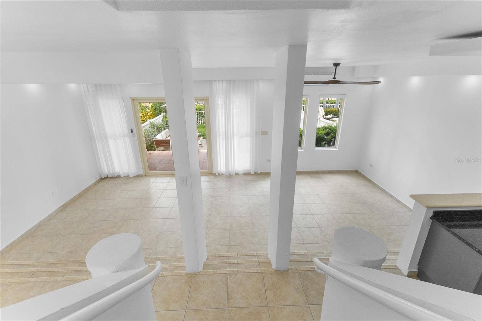 90 CANDELERO DR, #32, Humacao, PR 00791