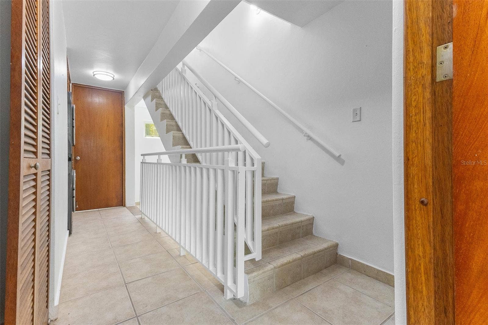 90 CANDELERO DR, #32, Humacao, PR 00791