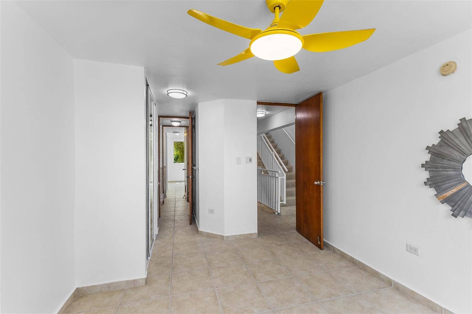 90 CANDELERO DR, #32, Humacao, PR 00791