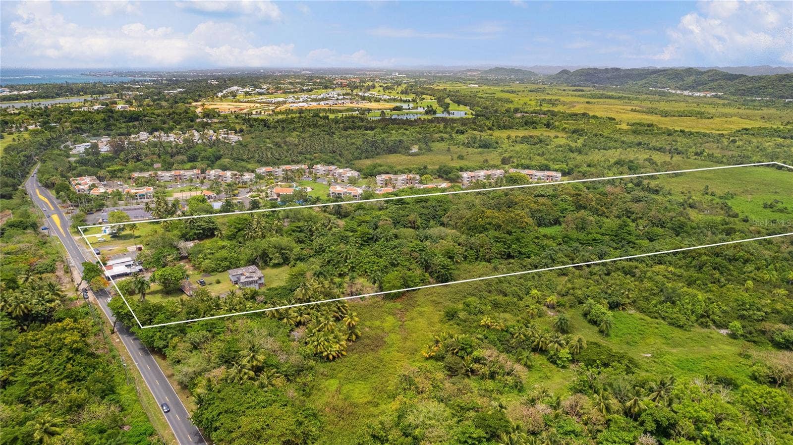 KM 13 PR-693, Dorado, PR 00646 KM 13 PR-693, Dorado, PR 00646