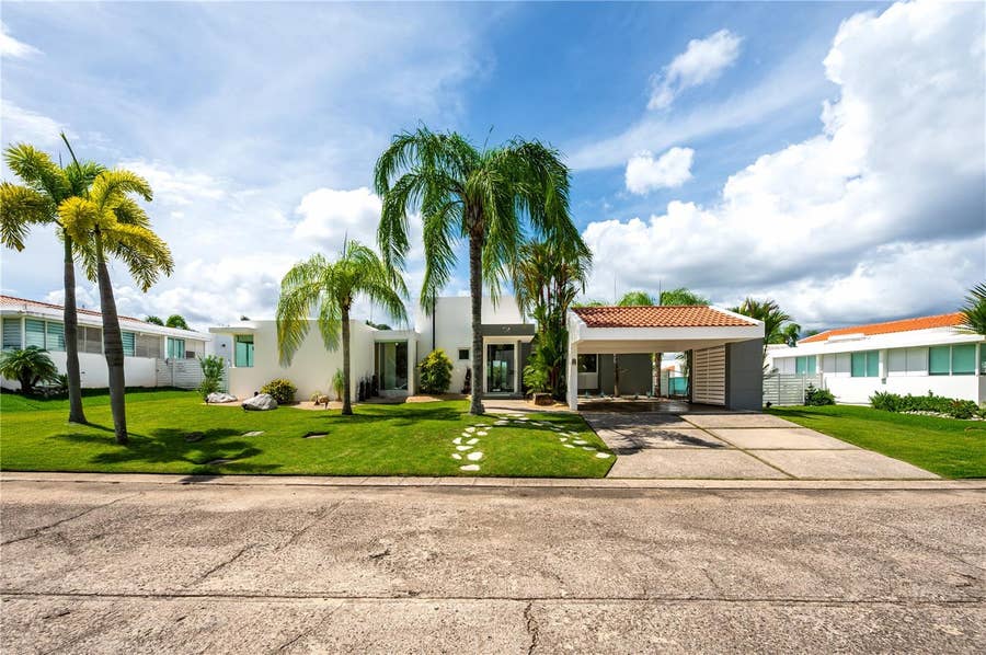 Property photo for Urb Ciudad Jardín 94 CALLE MENTA, Gurabo, PR