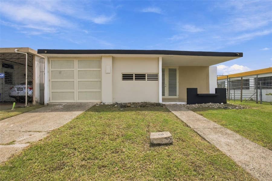 Property photo for W-1 Ruiz Soler Ave. JARDINES DE CAPARRA DEV., Bayamon, PR