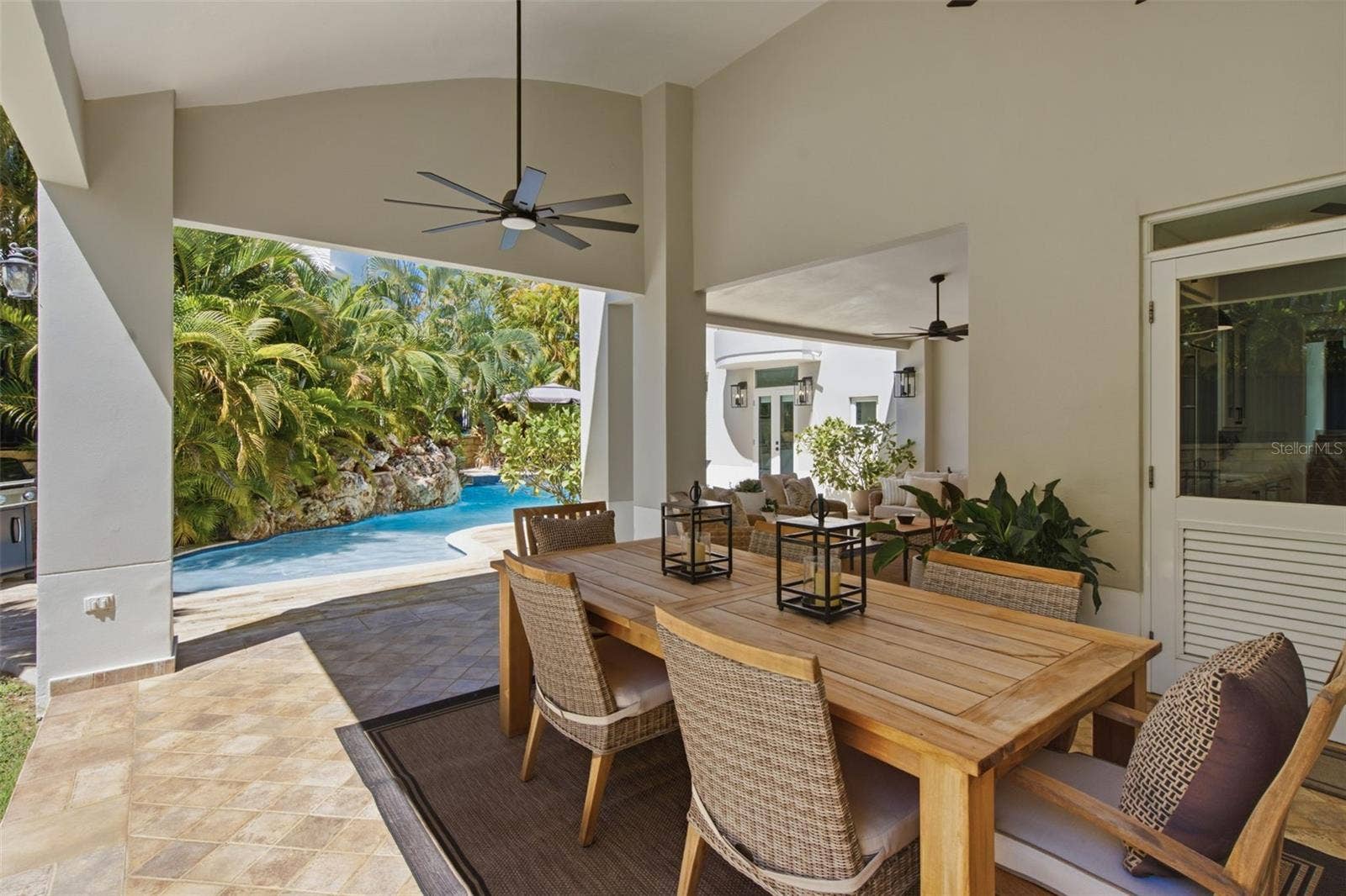 7 PALMA REAL, Dorado, PR 00646 7 PALMA REAL, Dorado, PR 00646