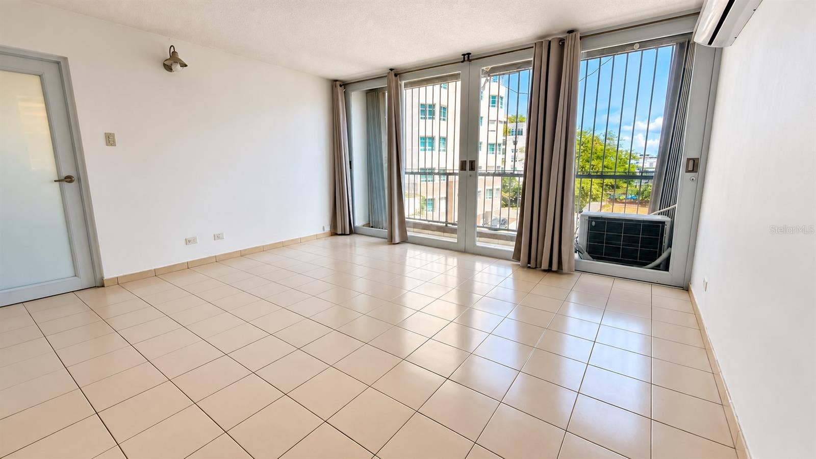 55 TAFT, #4B, San Juan, PR 00911