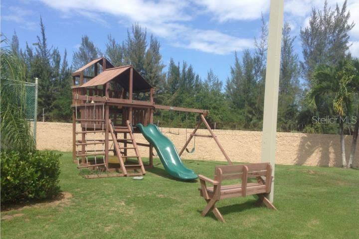 II LOS PARILLAS, #3301, Loiza, PR 00772