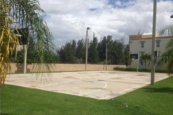 II LOS PARILLAS, #3301, Loiza, PR 00772