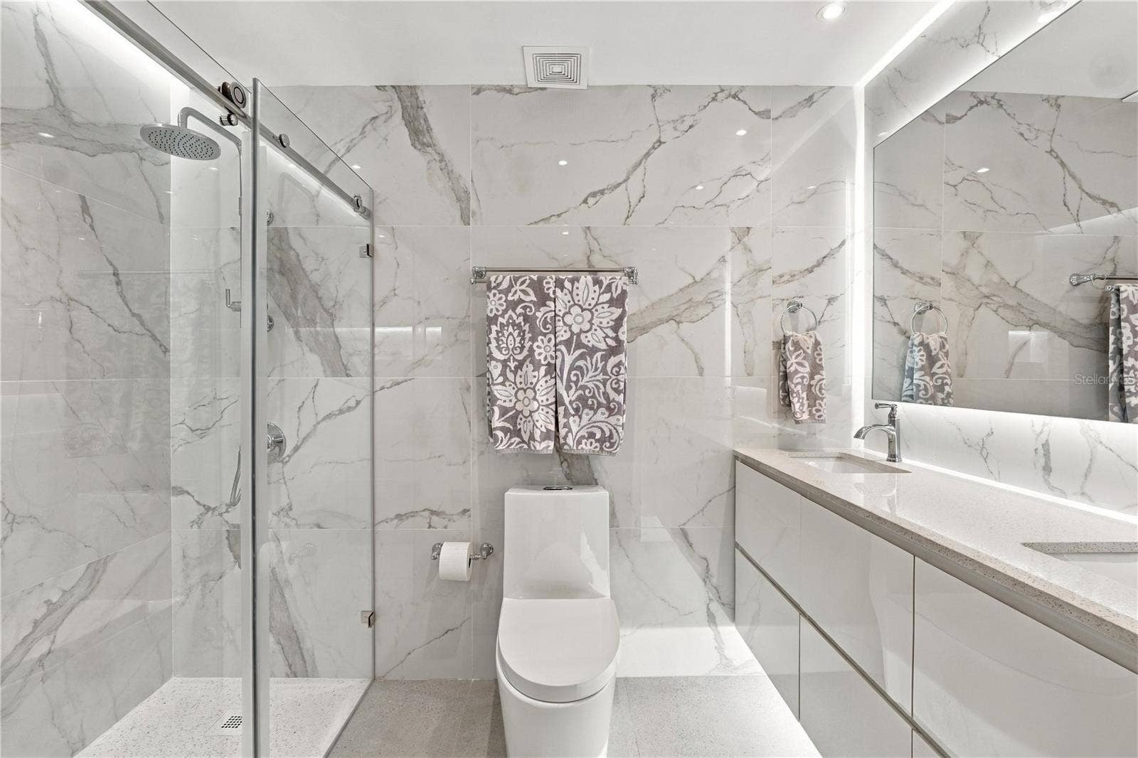 Fully renovated primary bathroom