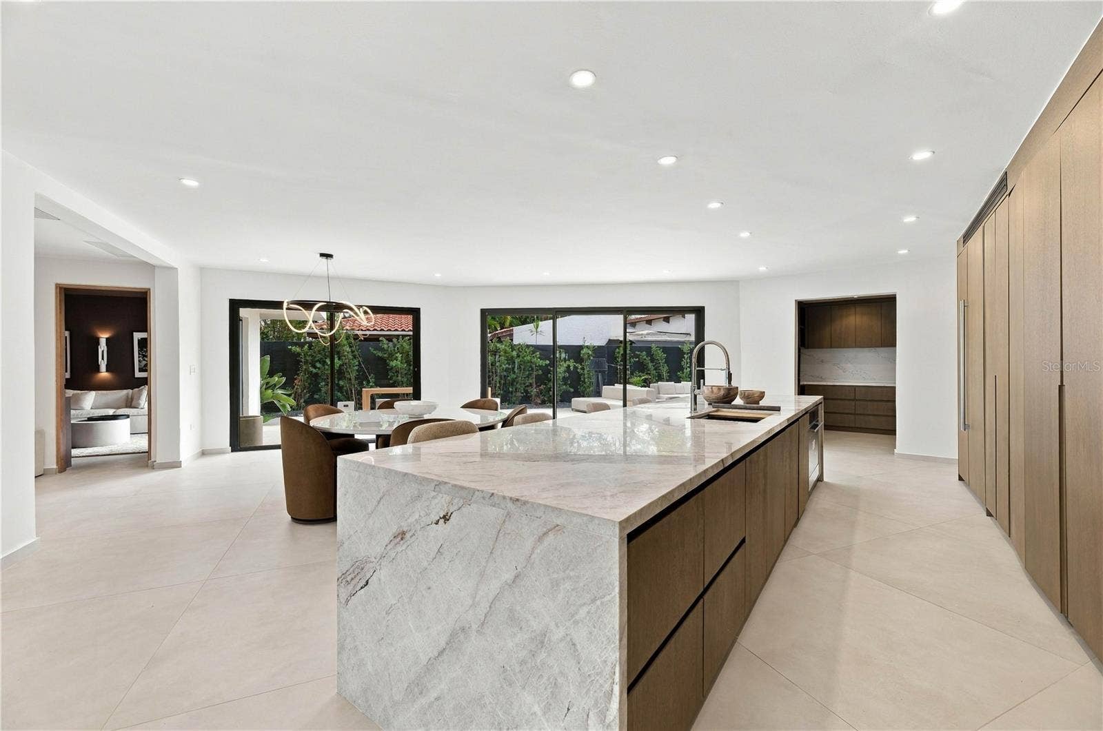 K-16 GARDEN HILLS NORTH, Guaynabo, PR 00966 K-16 GARDEN HILLS NORTH, Guaynabo, PR 00966