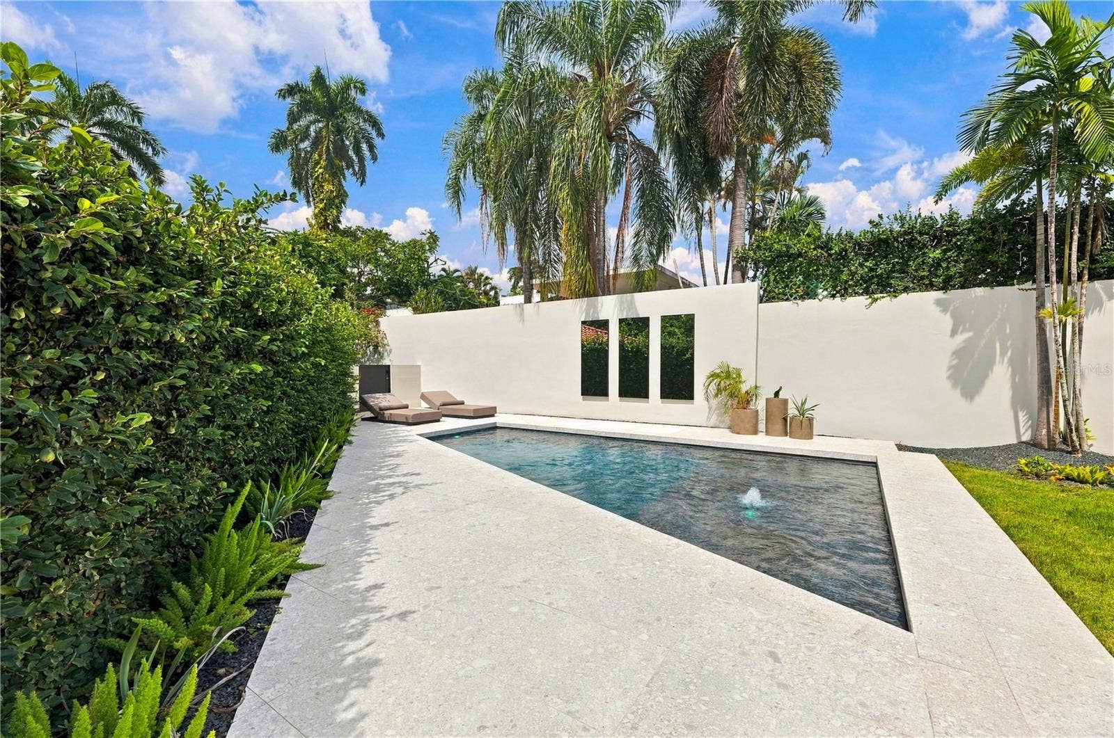 K-16 GARDEN HILLS NORTH, Guaynabo, PR 00966 K-16 GARDEN HILLS NORTH, Guaynabo, PR 00966