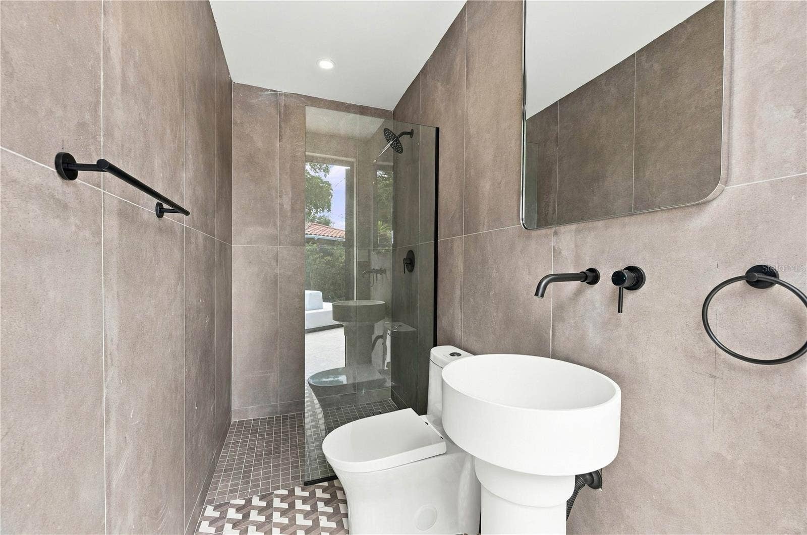 K-16 GARDEN HILLS NORTH, Guaynabo, PR 00966 K-16 GARDEN HILLS NORTH, Guaynabo, PR 00966