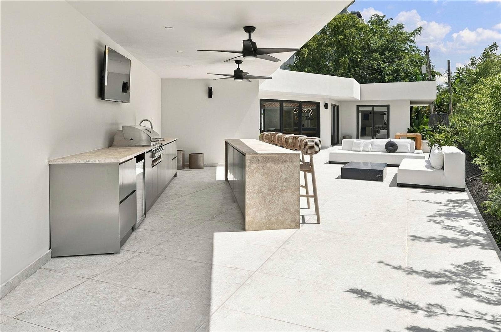 K-16 GARDEN HILLS NORTH, Guaynabo, PR 00966 K-16 GARDEN HILLS NORTH, Guaynabo, PR 00966