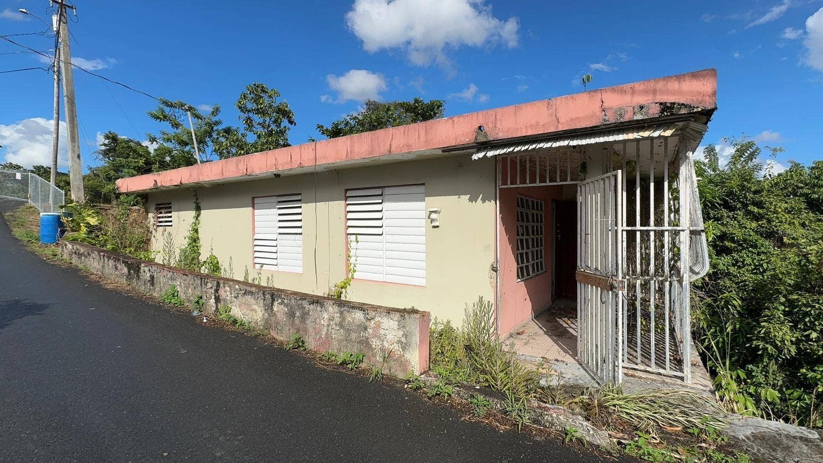 PR. 813 Km 2.1 BO. NUEVO, Naranjito, PR 00719 PR. 813 Km 2.1 BO. NUEVO, Naranjito, PR 00719