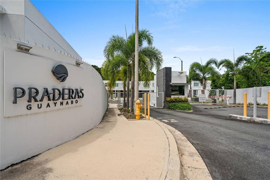 Property photo for 414 Calle Ilan PRADERAS DE GUAYNABO, Guaynabo, PR