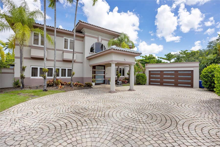Property photo for 80 VIAJERA STREET, Guaynabo, PR