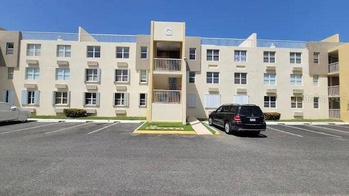 60 SANTILLANA, #0304, Loiza, PR 00772 60 SANTILLANA, #0304, Loiza, PR 00772