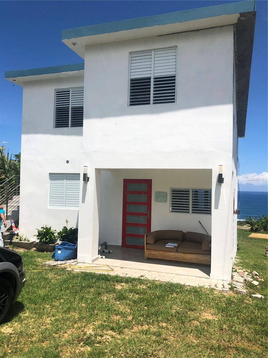 10 CORCHADO, Isabela, PR 00662 10 CORCHADO, Isabela, PR 00662