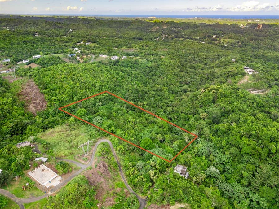 Property photo for 823 Km 4.5 BO. RIO, Toa Alta, PR