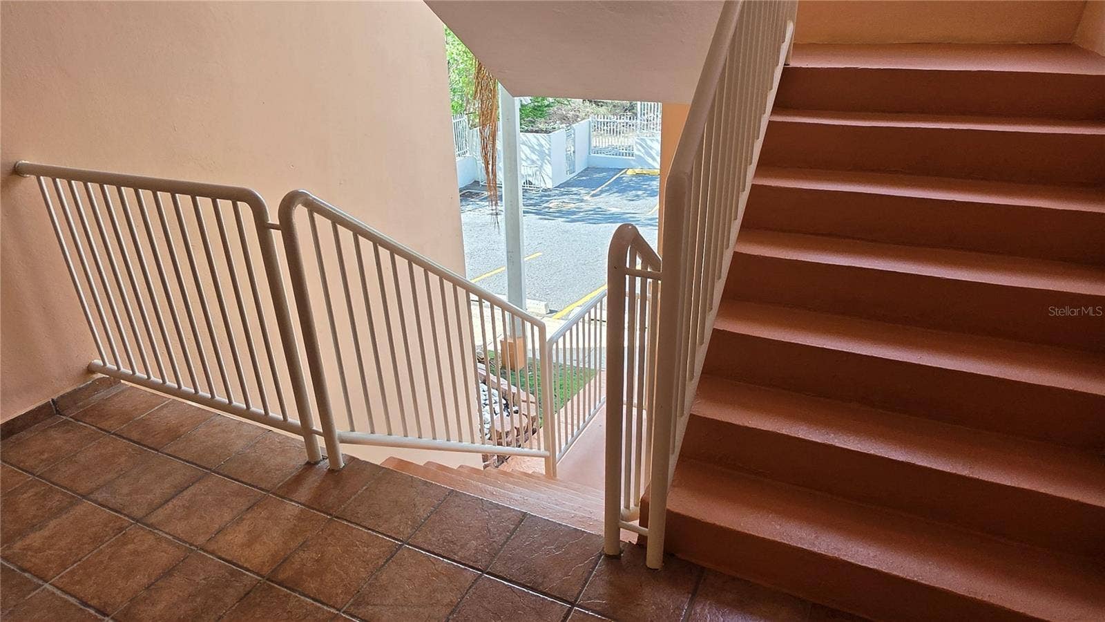 COND. PUERTO SALINAS, #D-702, Cabo Rojo, PR 00623
