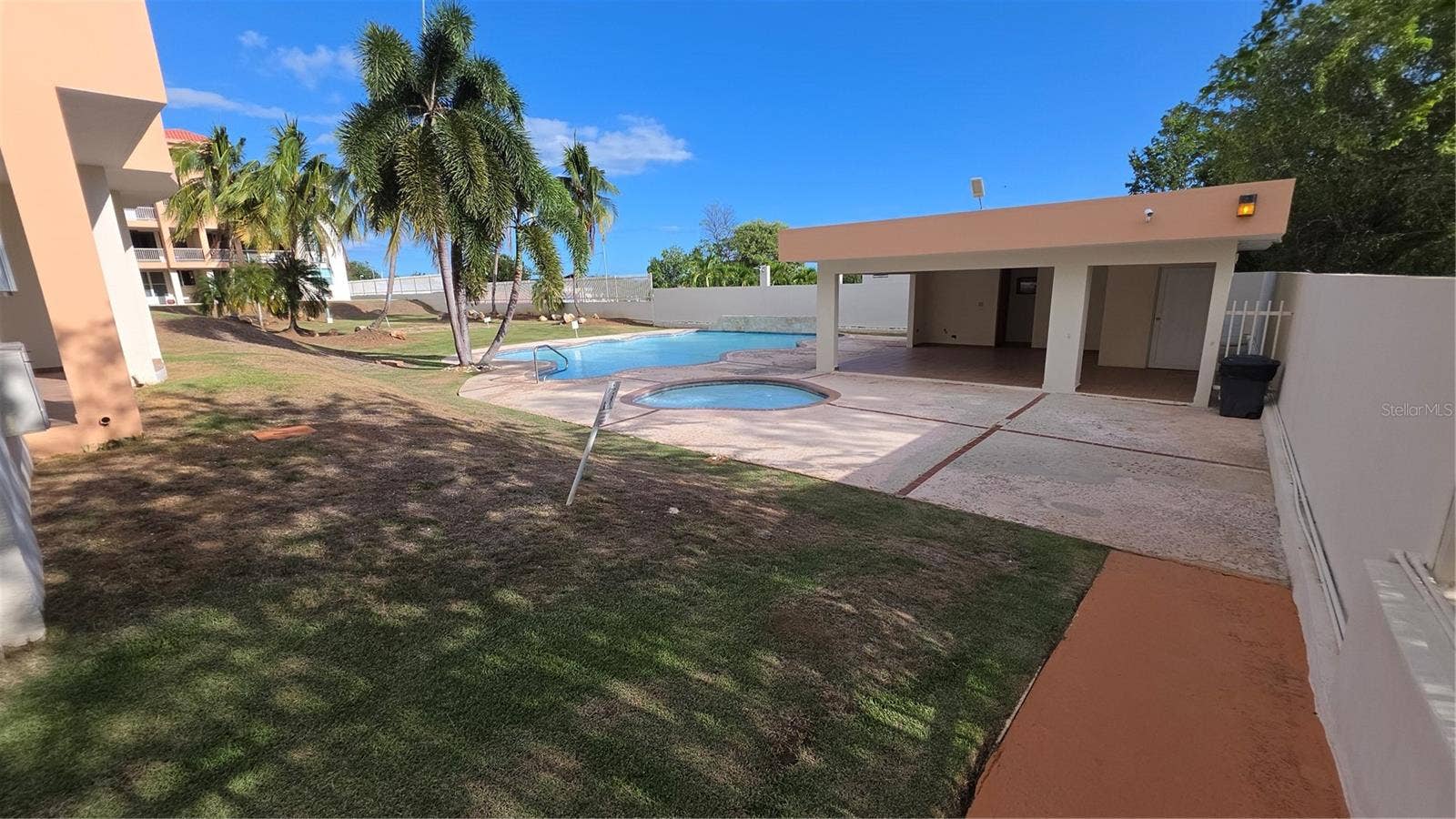 COND. PUERTO SALINAS, #D-702, Cabo Rojo, PR 00623