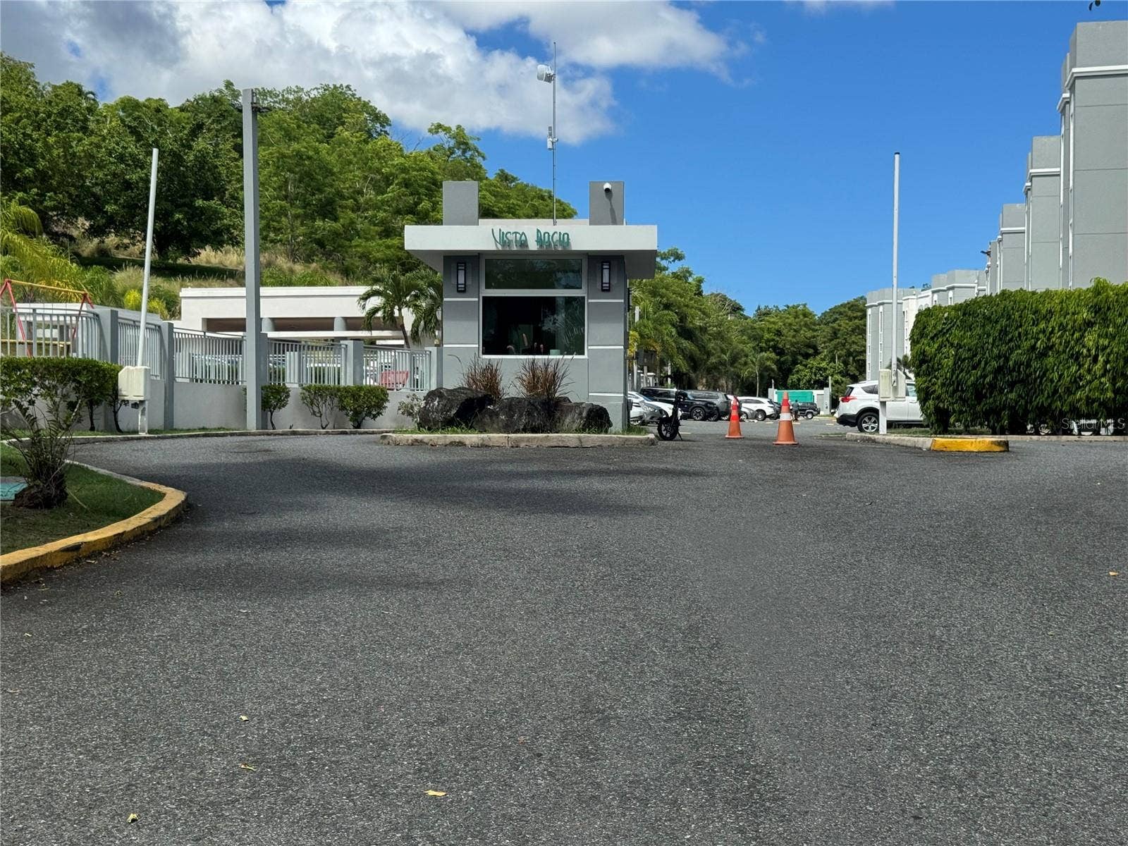 1512 Cond. Buena Vista 450 CARR#844, #1512, San Juan, PR 00926 1512 Cond. Buena Vista 450 CARR#844, #1512, San Juan, PR 00926