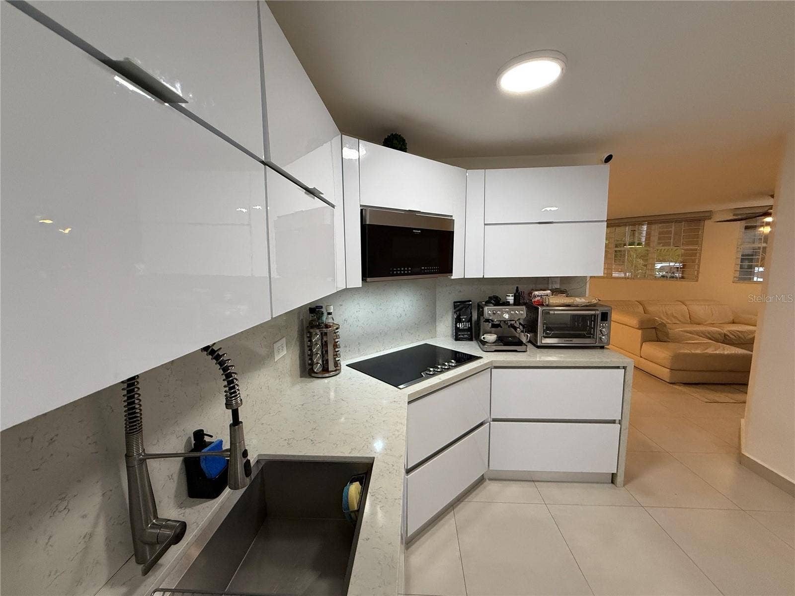 1500 AVENIDA LOS ROMEROS, San Juan, PR 00926 1500 AVENIDA LOS ROMEROS, San Juan, PR 00926