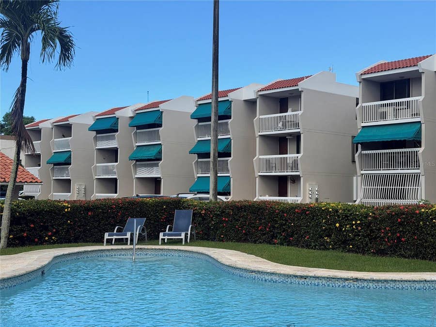 Property photo for B31 VILLA DE ISLA VERDE AVENUE, #B 31, Carolina, PR