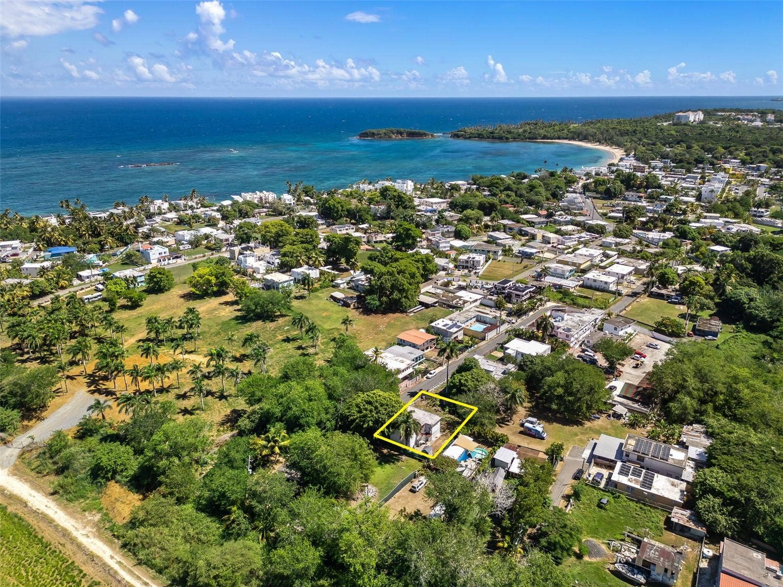 Aerial view | Location