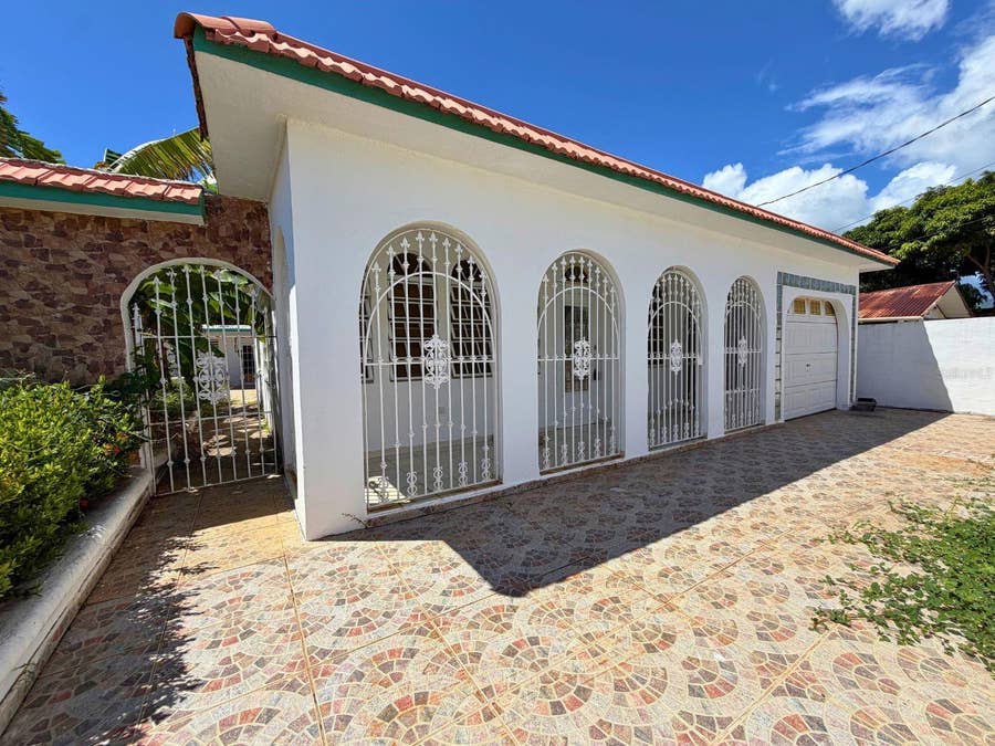 Property photo for CALLE 2 COMM BARRANCAS, #128, Guayama, PR