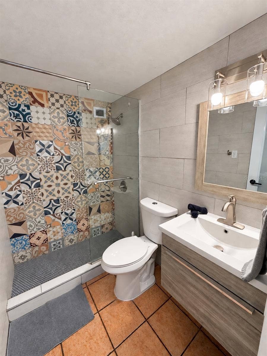 14 MARSEILLES, #12 D, San Juan, PR 00907 14 MARSEILLES, #12 D, San Juan, PR 00907