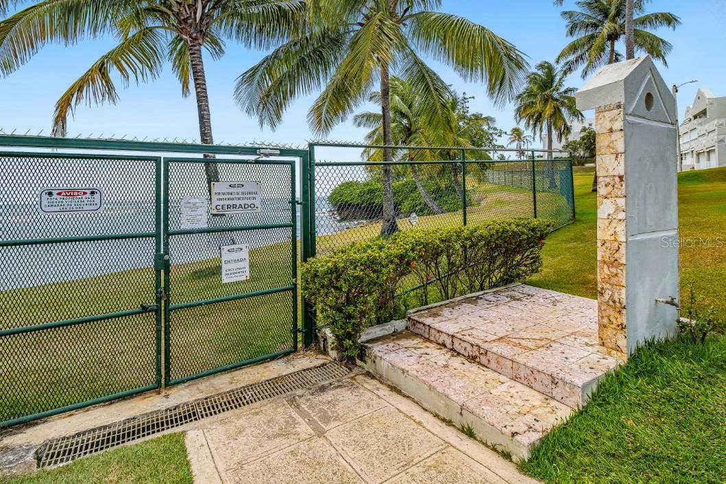 N St. COND. COSTA DORADA I, #L20, Dorado, PR 00646 N St. COND. COSTA DORADA I, #L20, Dorado, PR 00646