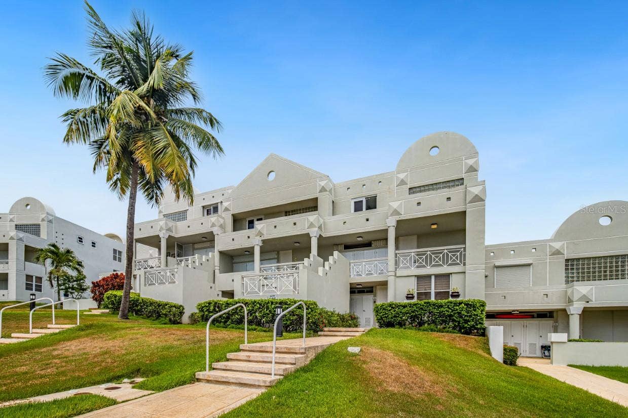 N St. COND. COSTA DORADA I, #L20, Dorado, PR 00646 N St. COND. COSTA DORADA I, #L20, Dorado, PR 00646