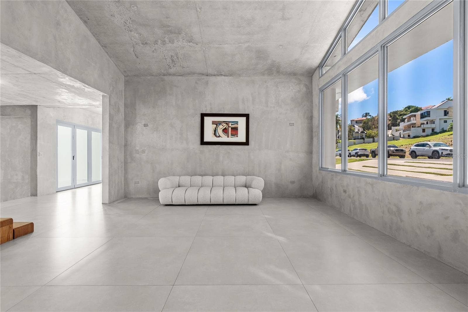 13 HOON SHELL ROAD | SURFSIDE, Humacao, PR 00791 Living Room - Actual Photograph