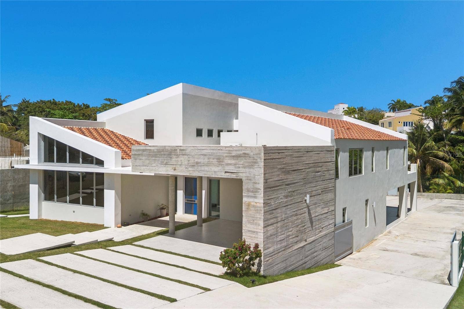 13 HOON SHELL ROAD | SURFSIDE, Humacao, PR 00791 13 Hoon Shell Road, Surfside - Actual Photograph