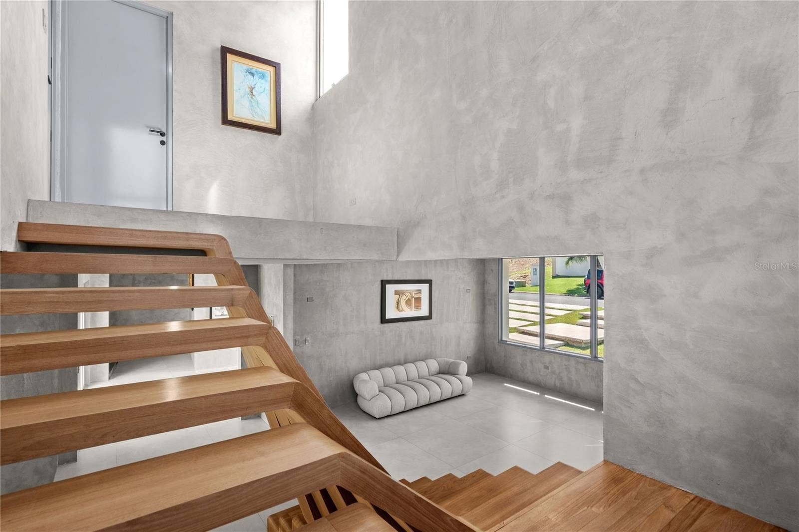 13 HOON SHELL ROAD | SURFSIDE, Humacao, PR 00791 Architectural Staircase - Actual Photograph