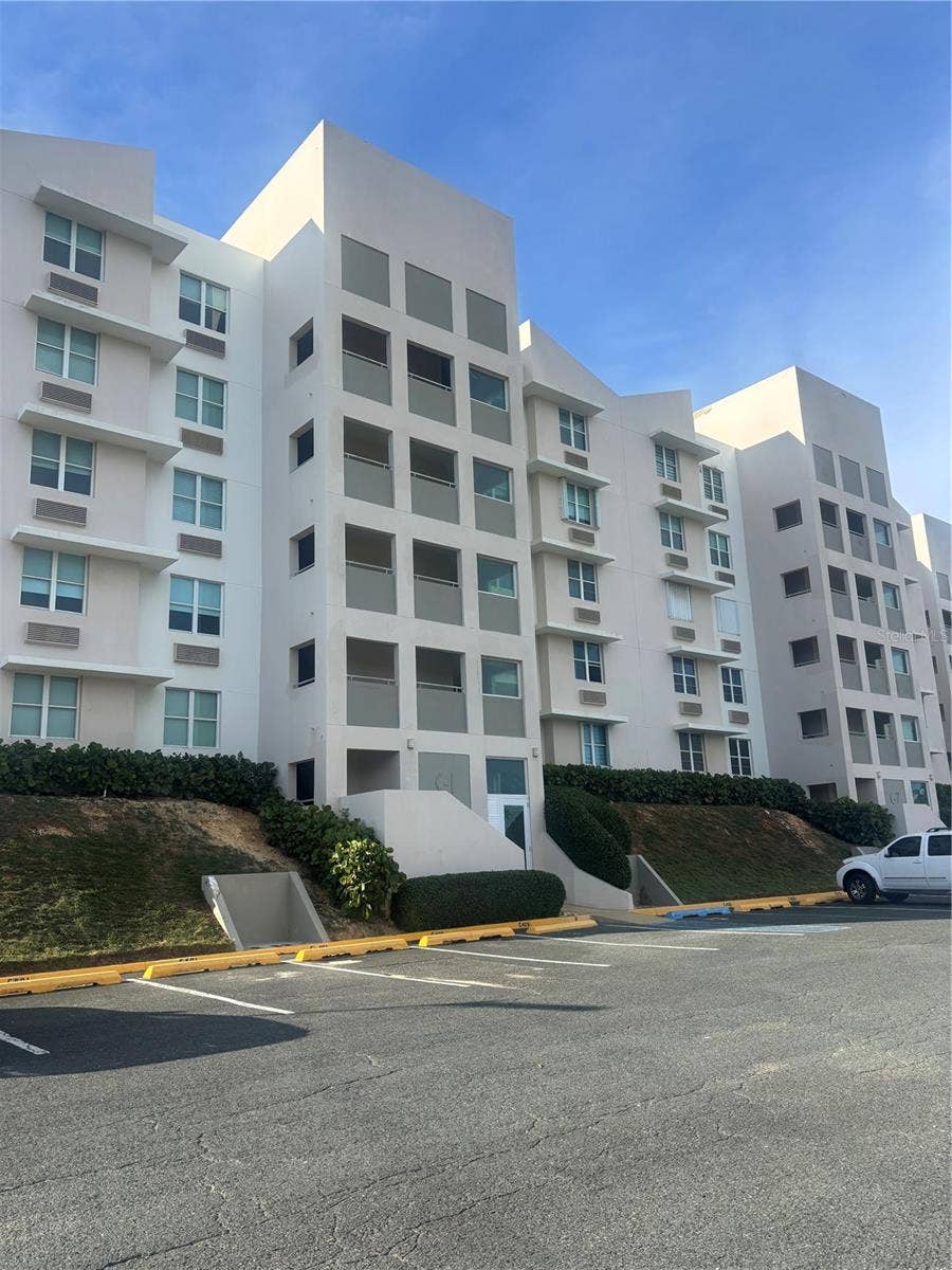 301-C CALLE FRANCISCO CAMACHO, #301, Isabela, PR 00662 301-C CALLE FRANCISCO CAMACHO, #301, Isabela, PR 00662