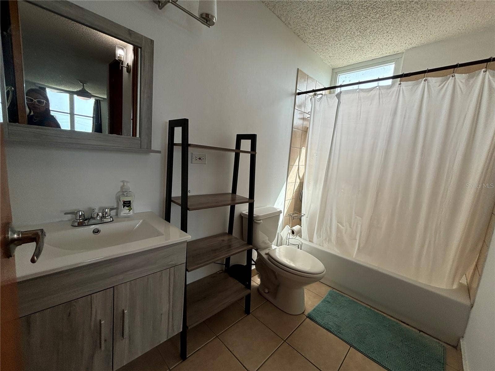 301-C CALLE FRANCISCO CAMACHO, #301, Isabela, PR 00662 301-C CALLE FRANCISCO CAMACHO, #301, Isabela, PR 00662