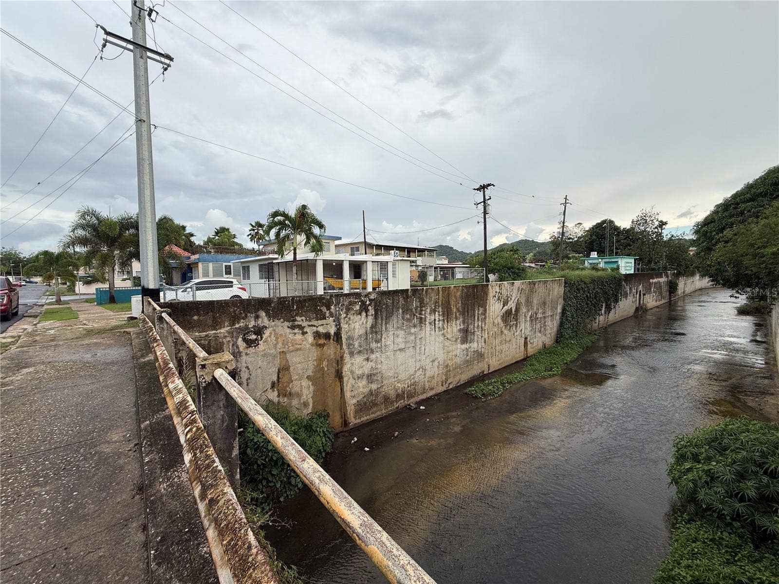 SR-122 km 1.1 CALLE K URB RIVERSIDE, #M-1, San German, PR 00683 Urb Riverside Calle K BLQ M-1 San German PR 00683