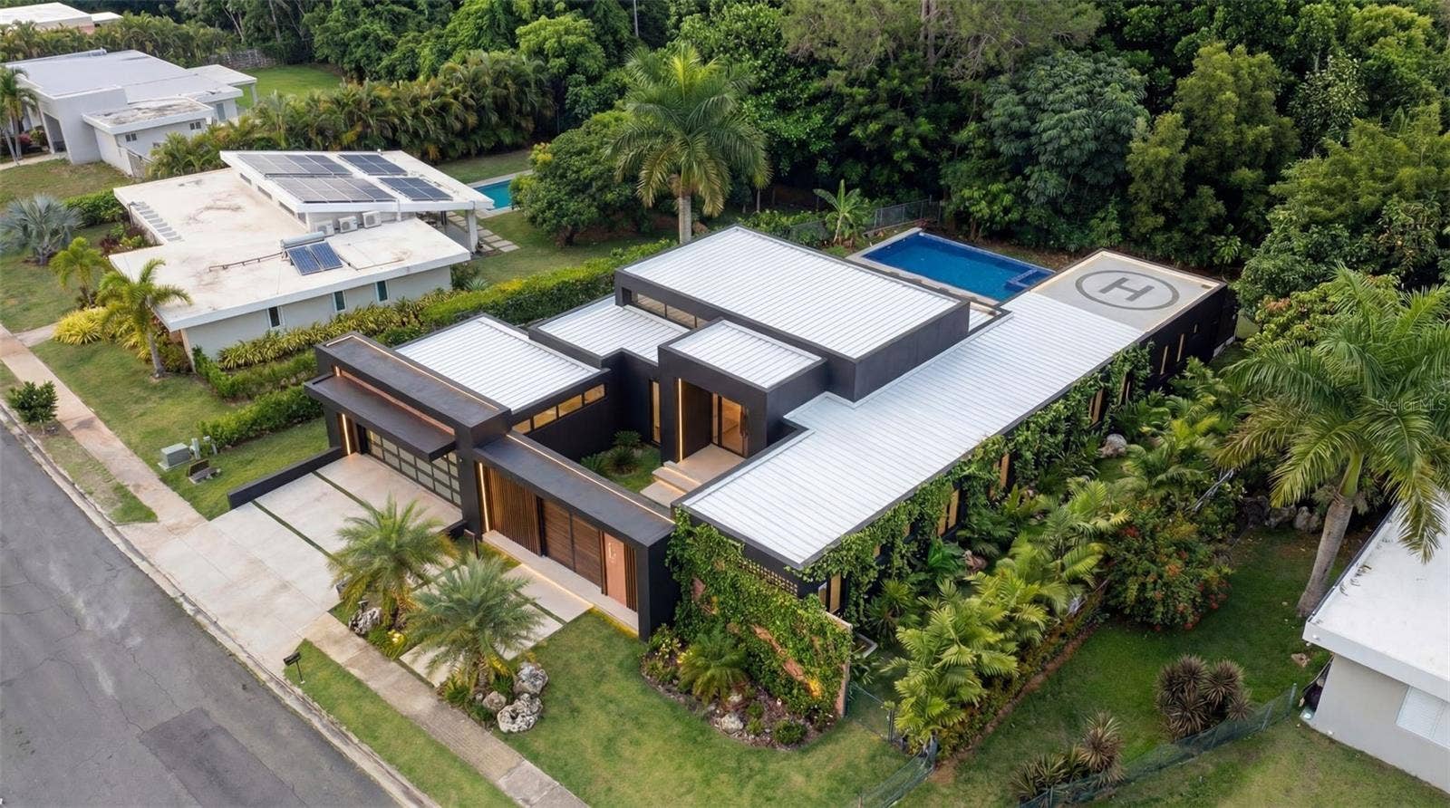 137 CALLE VIOLETA, San Juan, PR 00927 Artist Rendering-Proposed Design Only (not current condition)