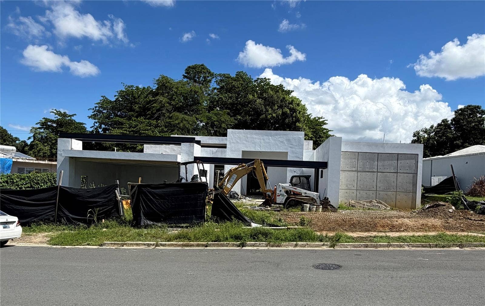 137 CALLE VIOLETA, San Juan, PR 00927 Current exterior front view, under construction